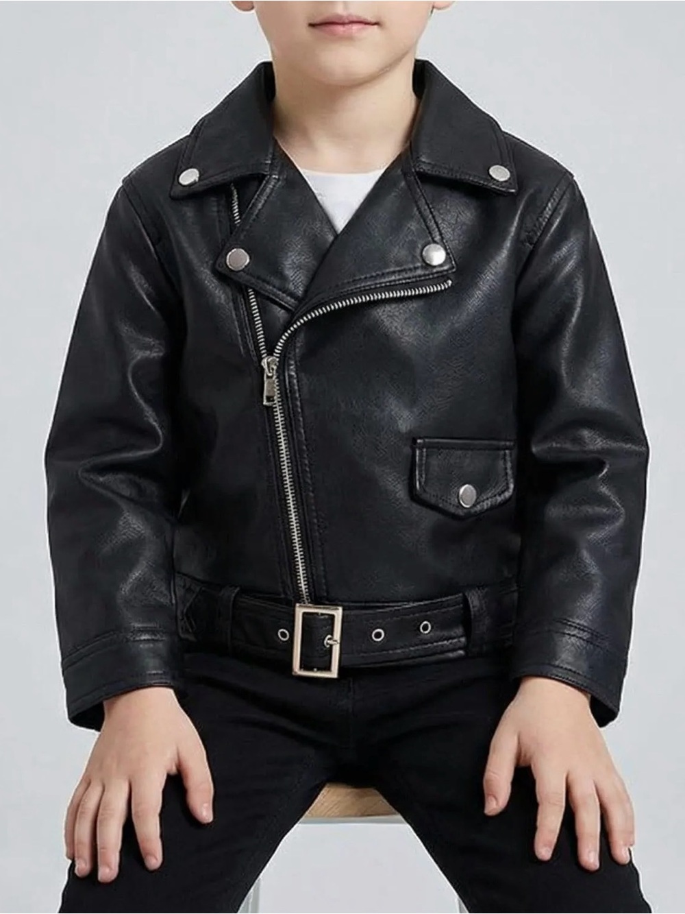 Vintage kids genuine leather moto jacket. 🖤